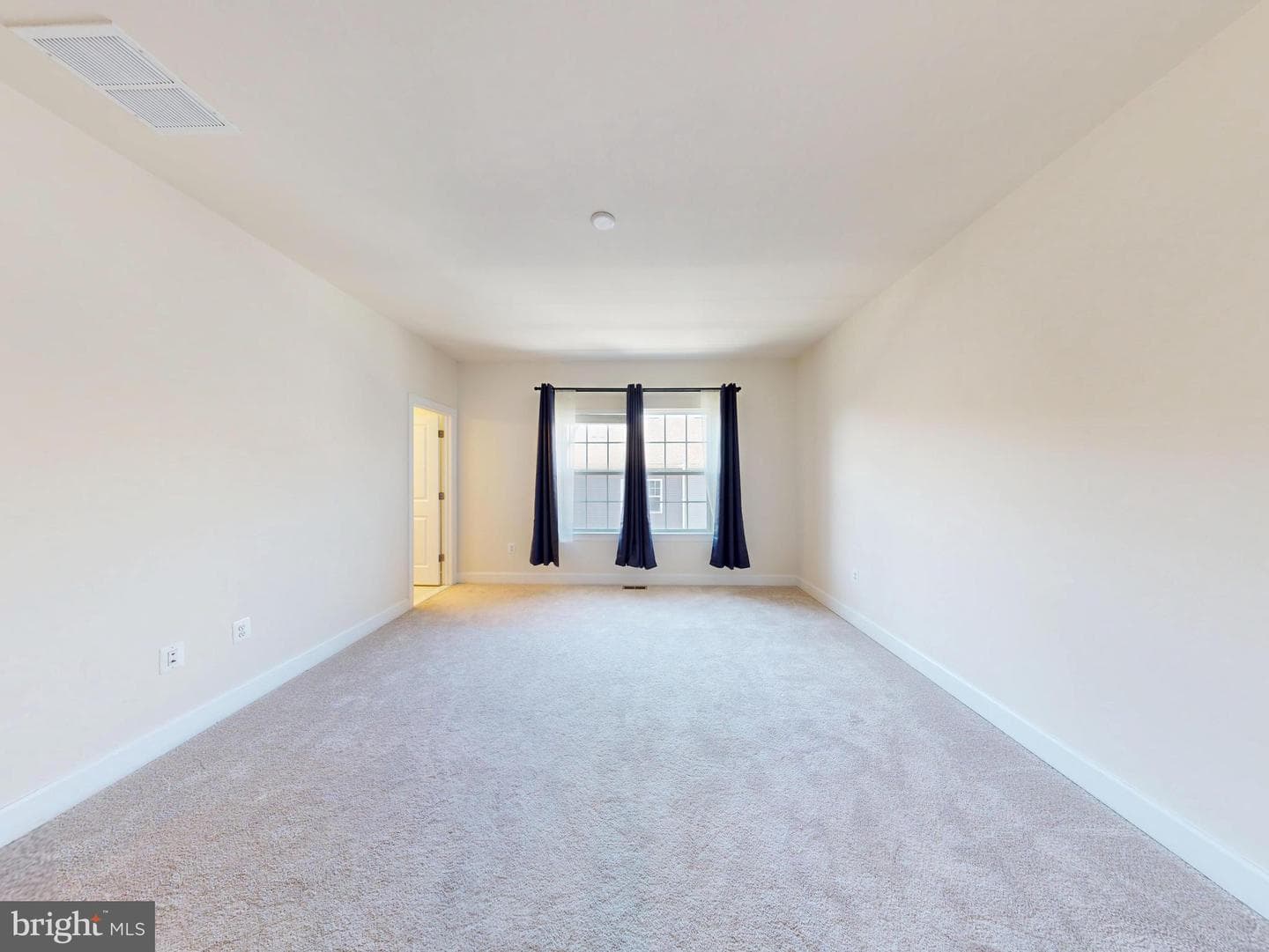 15305 Linville Creek Drive photo 29