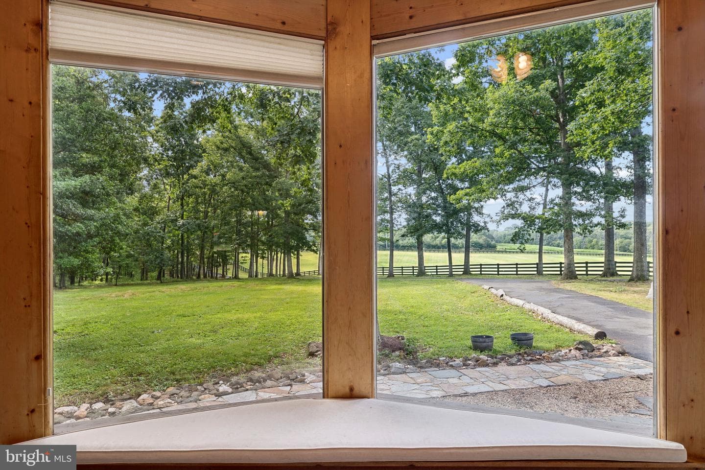10904 Manley Road photo 10