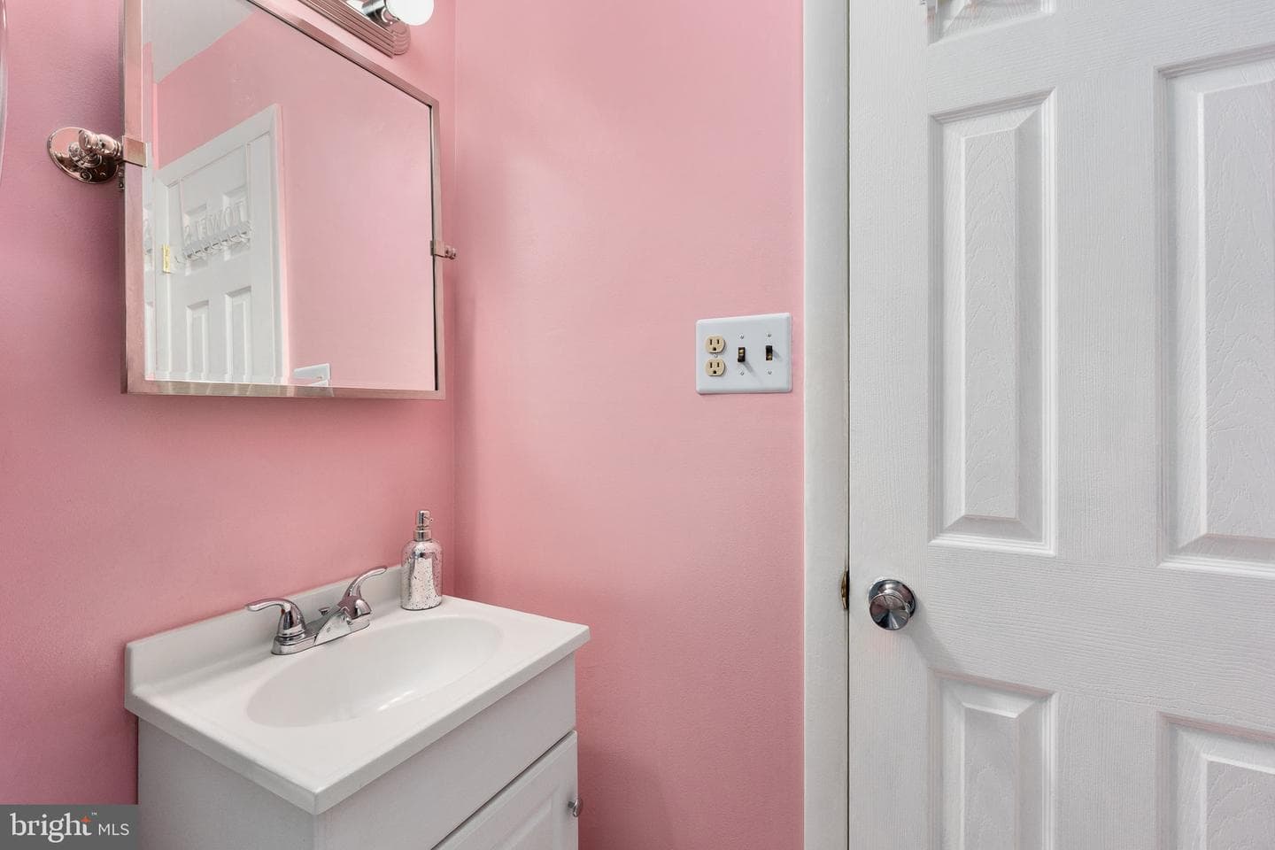 4209 Evergreen Drive photo 23