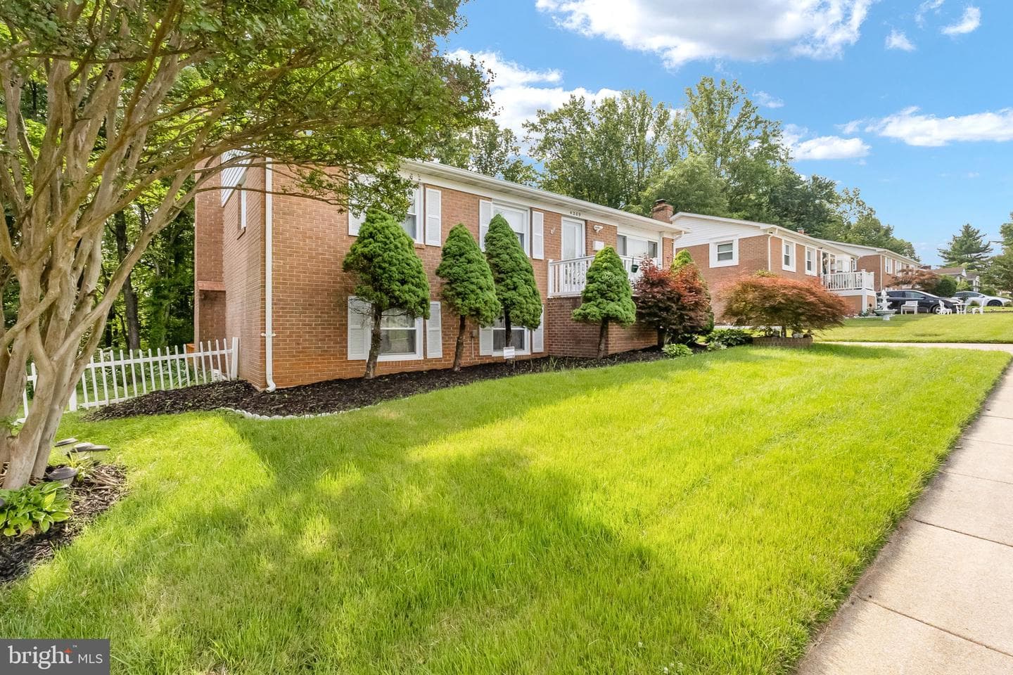 4209 Evergreen Drive photo 4
