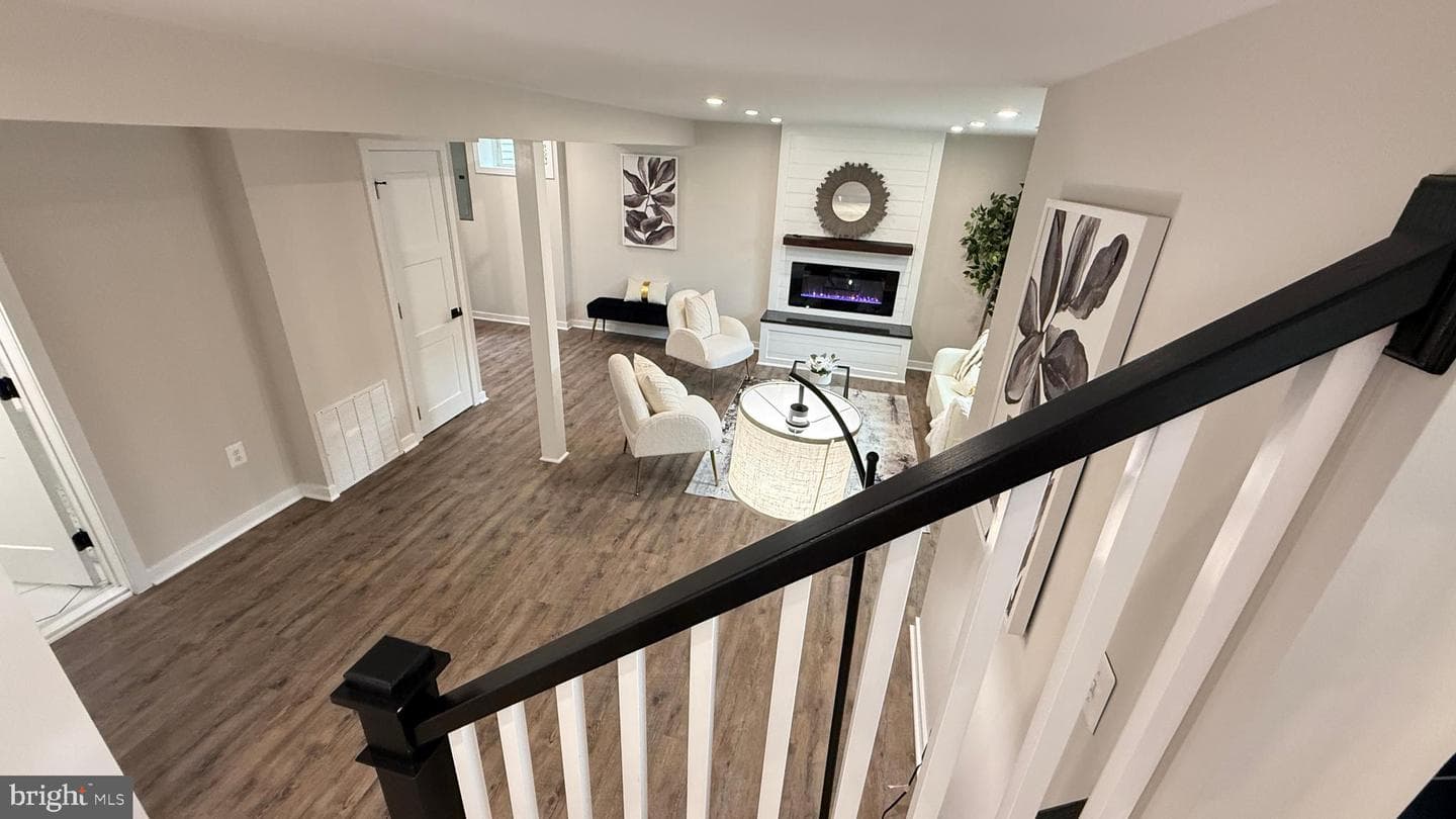 12905 Kenmar Drive photo 31