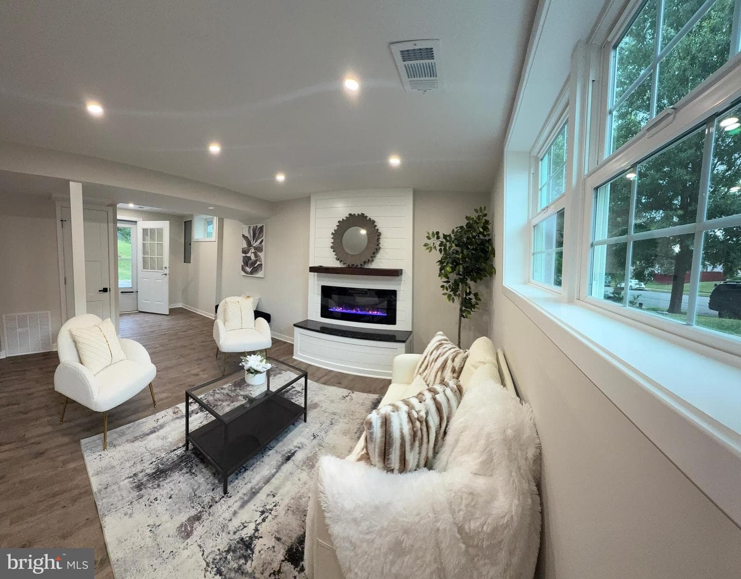 12905 Kenmar Drive photo 60