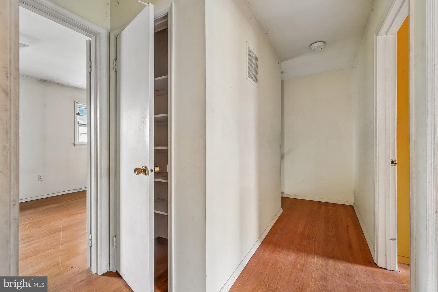 14447 Village Drive photo 19