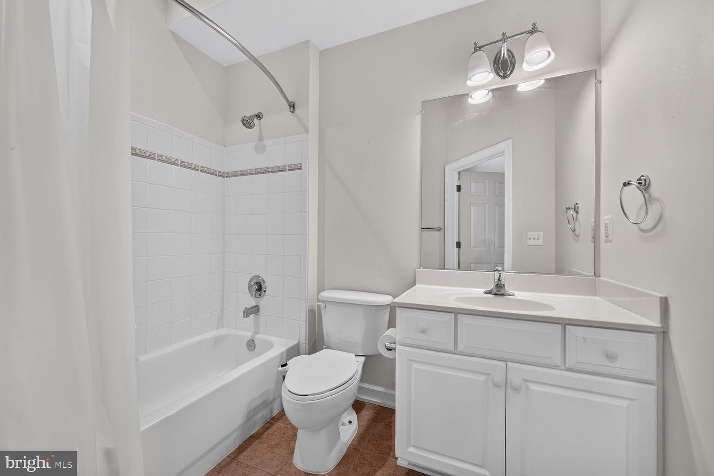 810 Belmont Bay Drive #204 photo 14