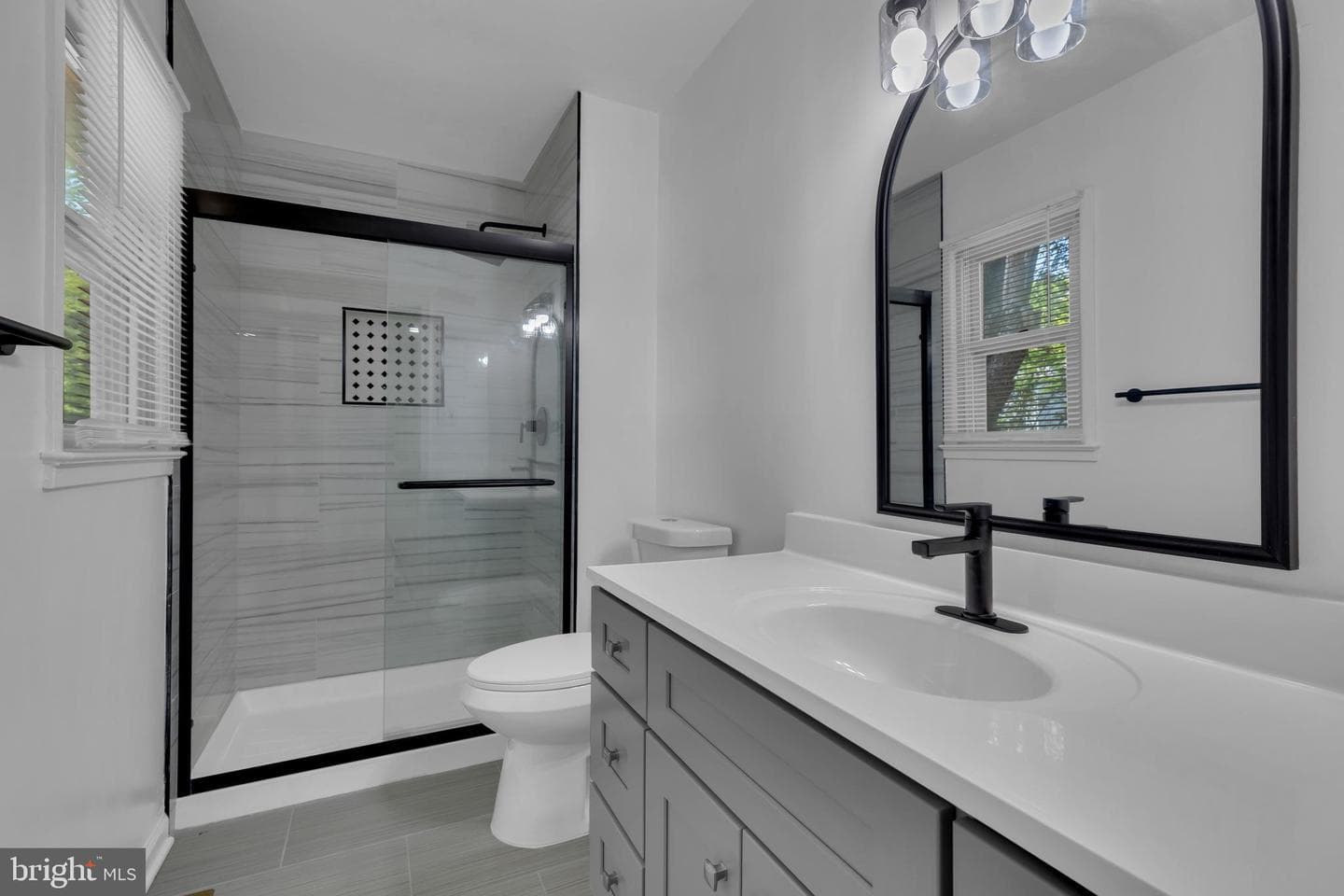 4950 Kirwyn Court photo 16