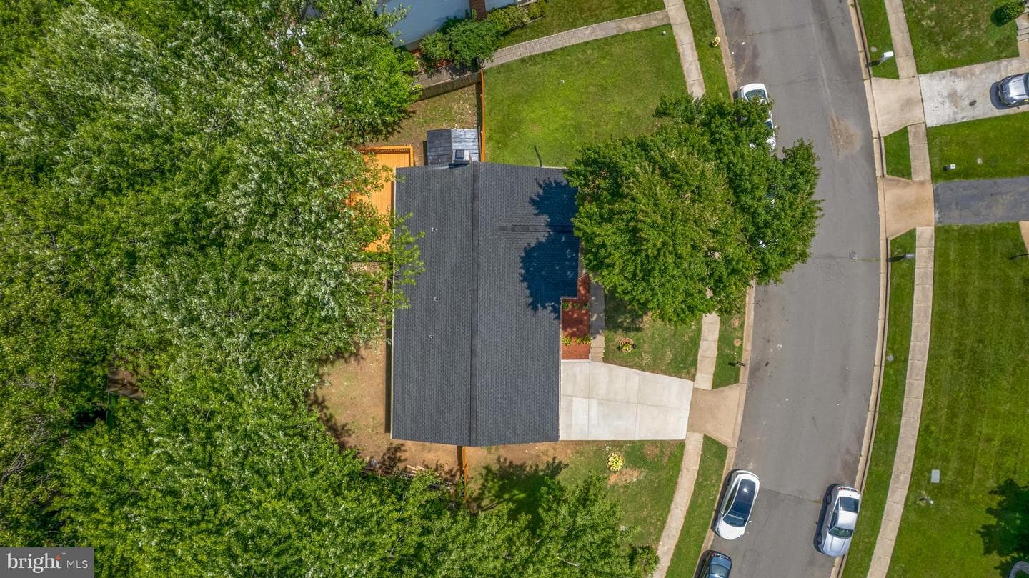 4950 Kirwyn Court photo 48