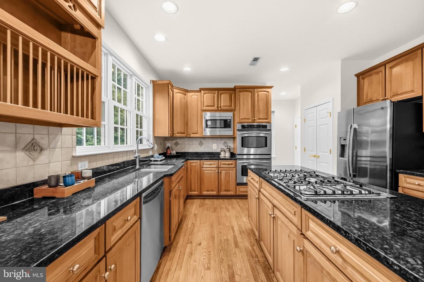 17090 Anns Brook Court photo 27