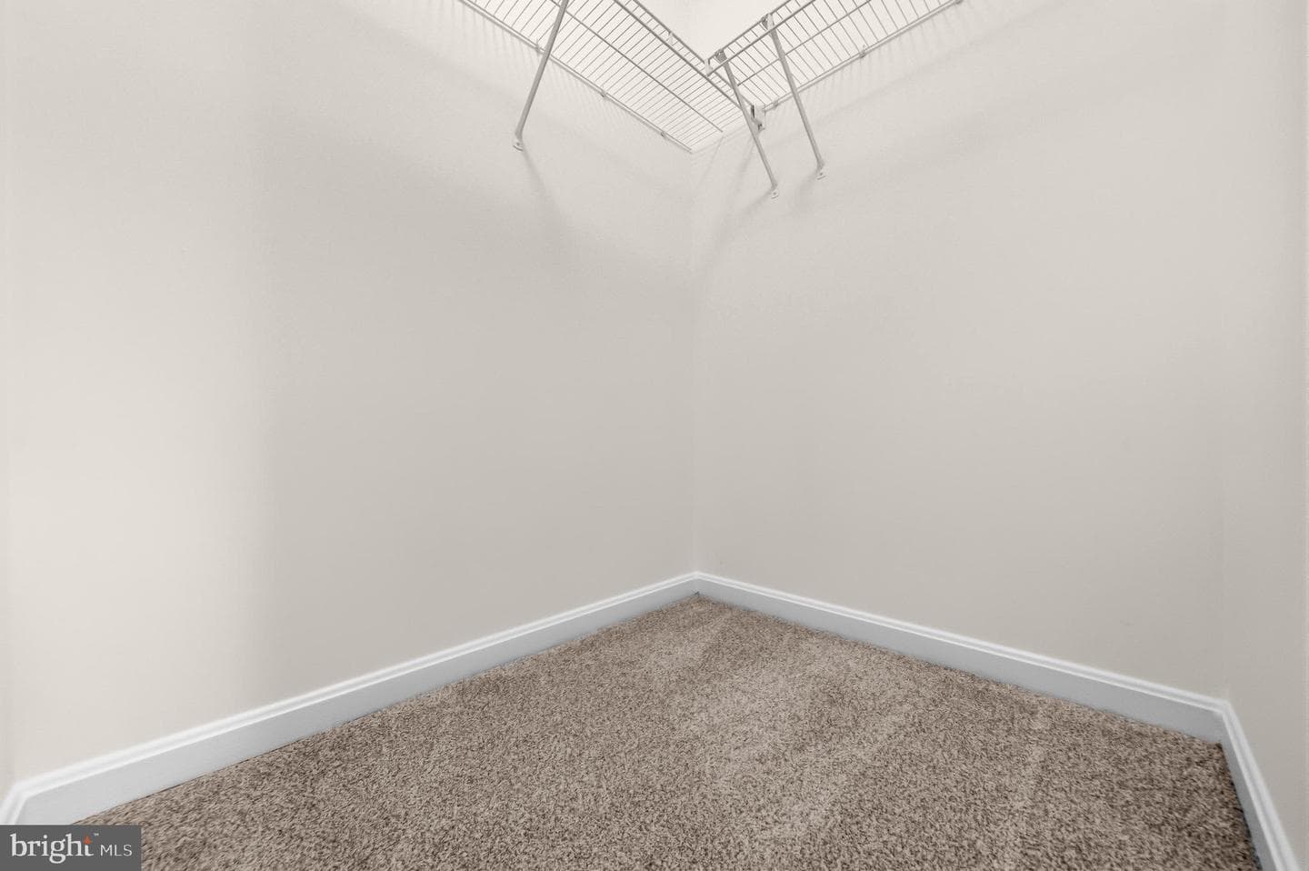 17090 Anns Brook Court photo 46