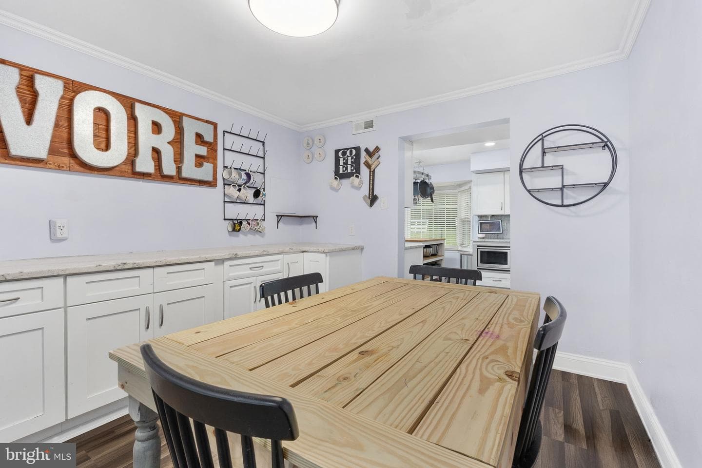 3424 Ascot Court photo 6