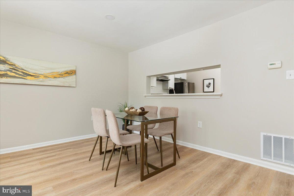 10430 Paradise Court photo 4