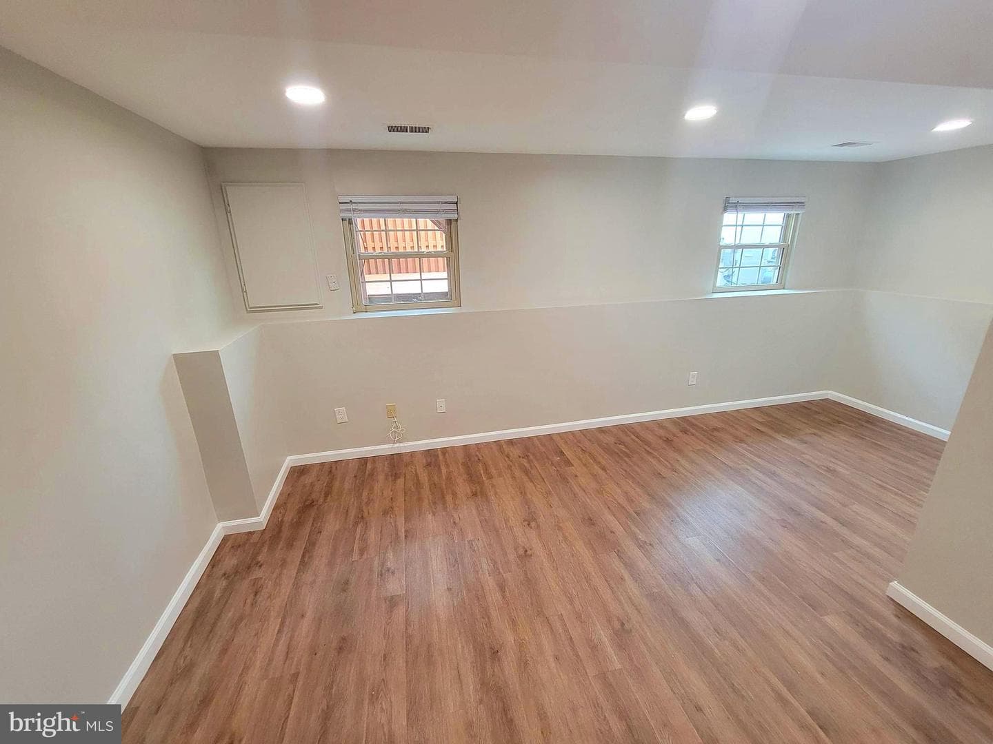 8521 Charnwood Court photo 33