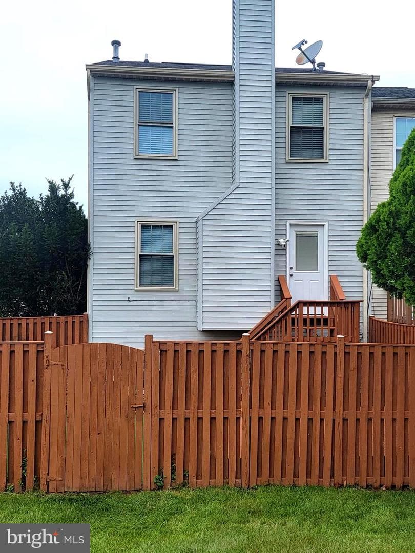 8521 Charnwood Court photo 40
