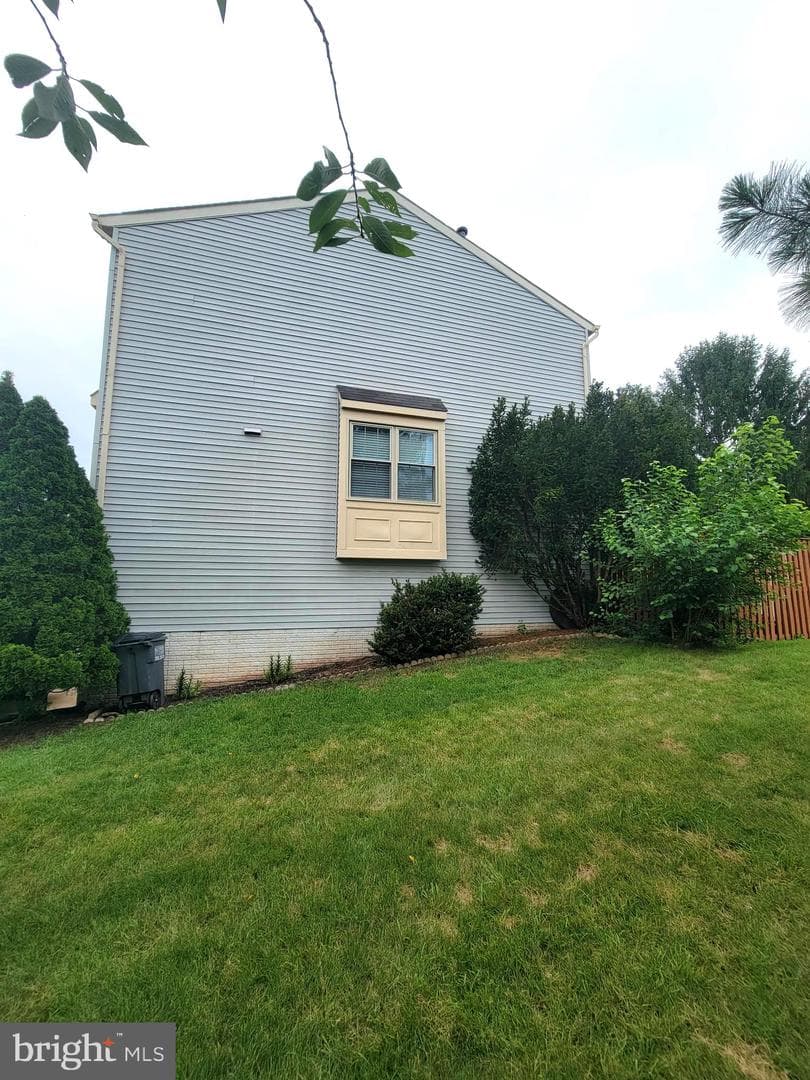 8521 Charnwood Court photo 8