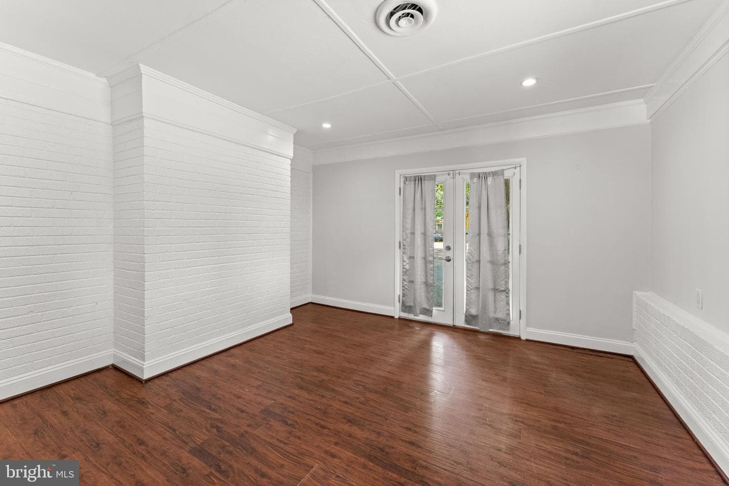 18301 Cabin Road photo 26