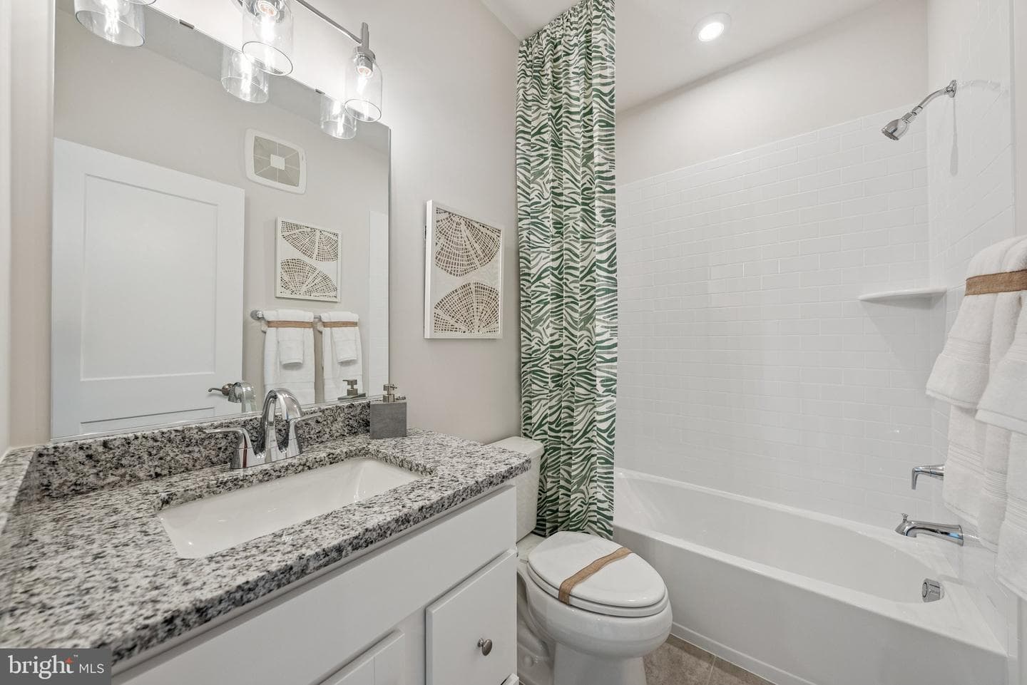 14152 Slate Street photo 21