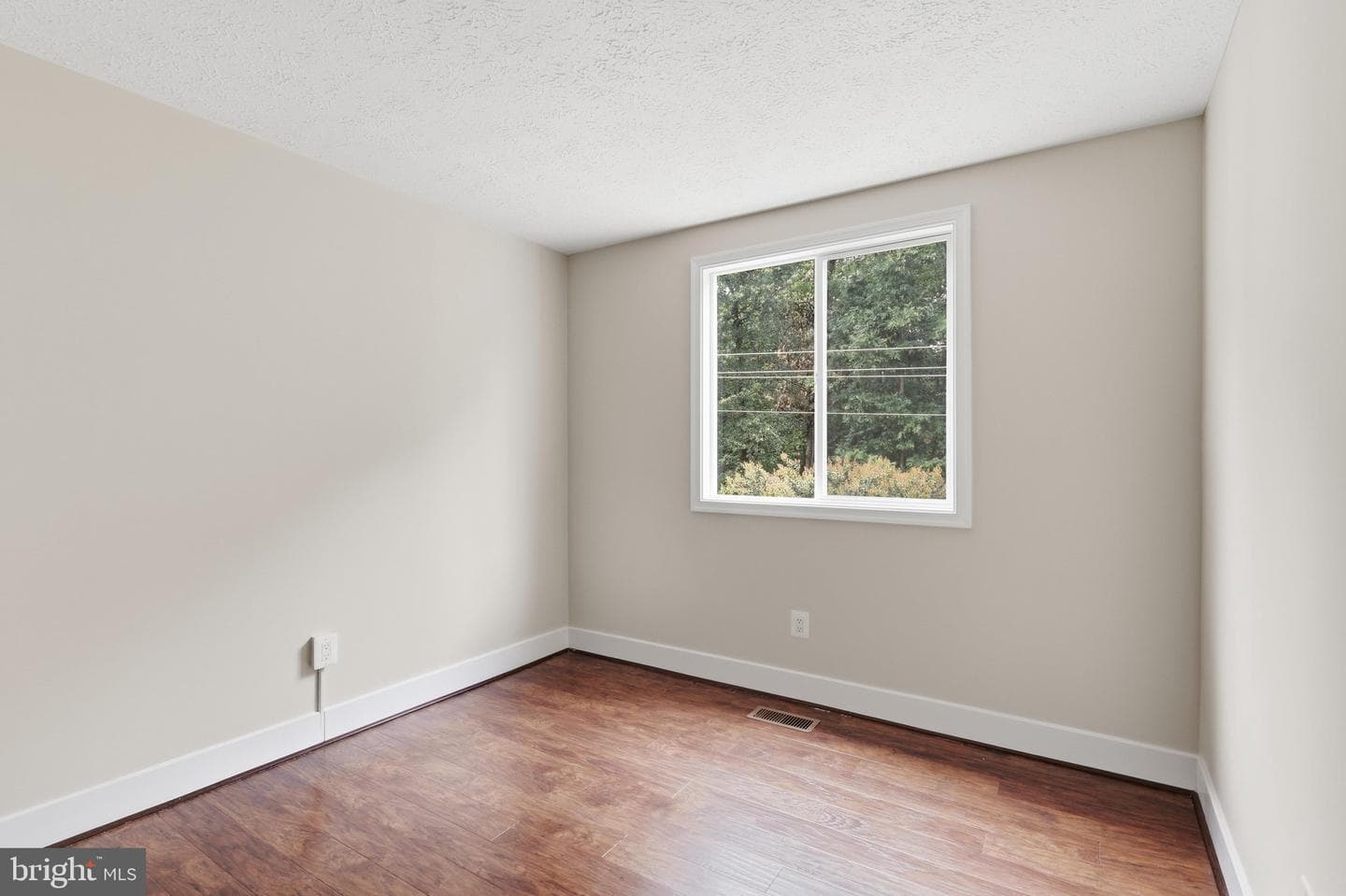 10167 Wilmington Street photo 18