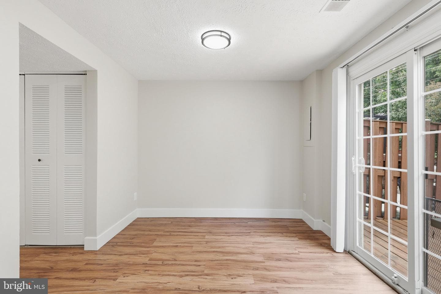10167 Wilmington Street photo 6