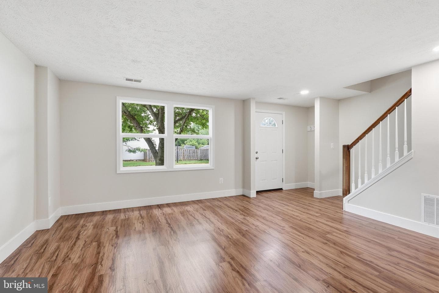 10167 Wilmington Street photo 8