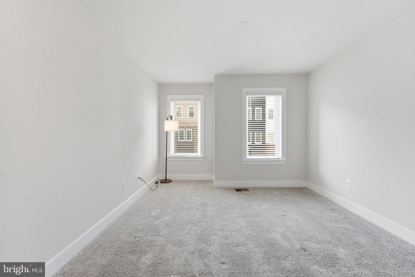15539 Smoke Box Way photo 36
