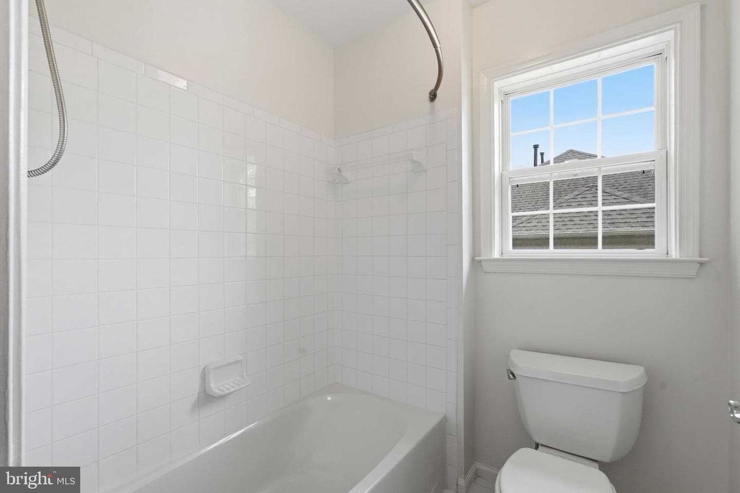 16671 Leocrie Place photo 30