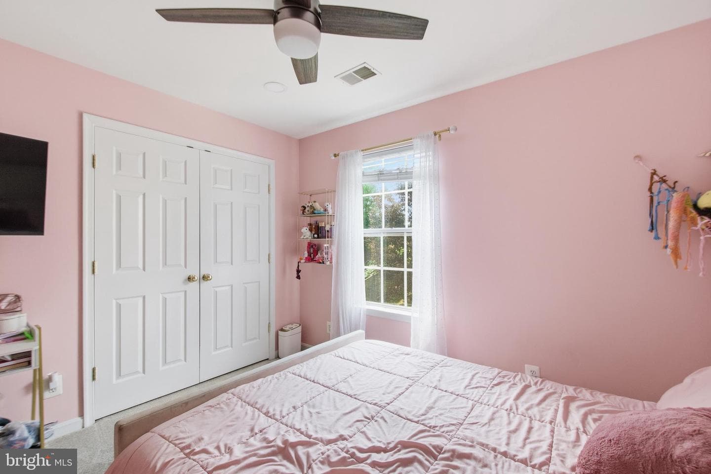 5880 Moonbeam Drive photo 32