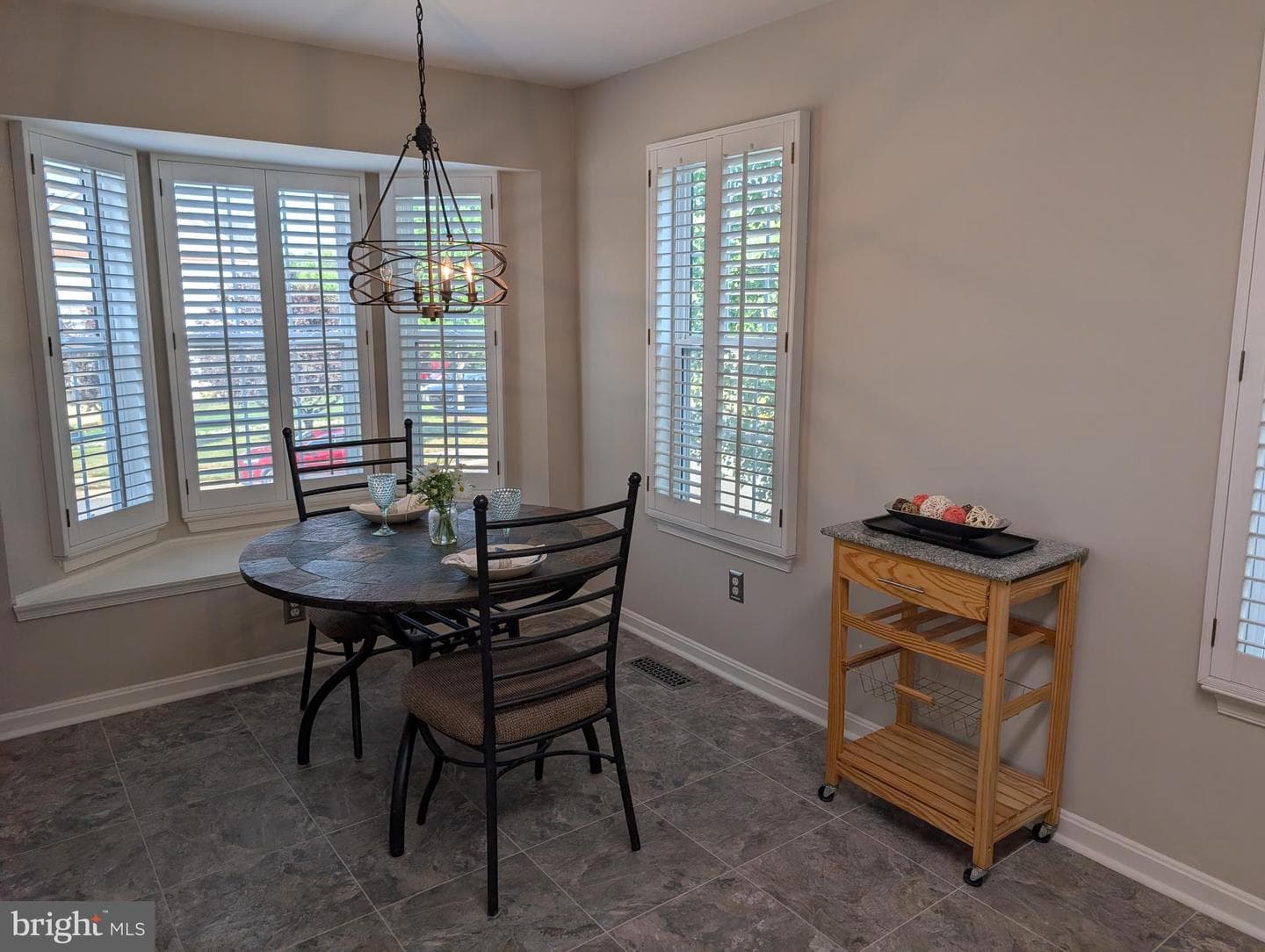 8420 Limbaugh Way photo 4