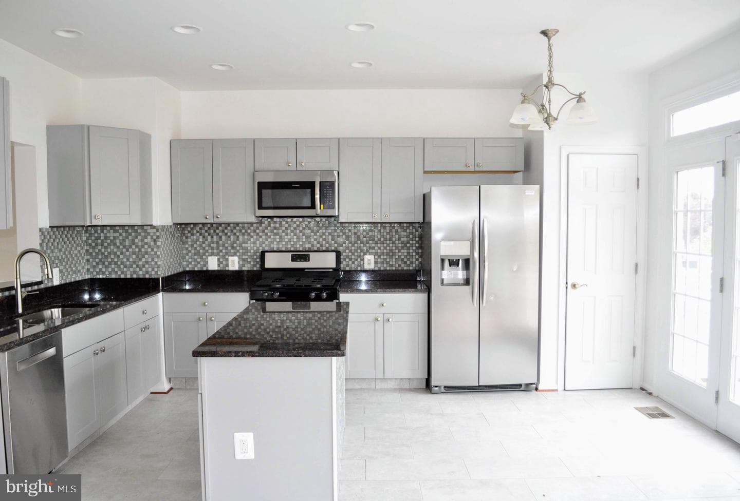 2754 Wakewater Way photo 3