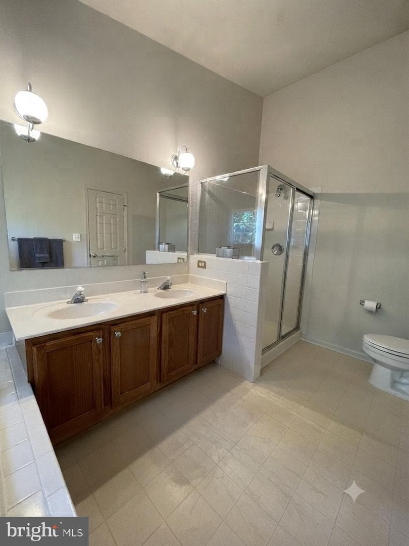 3993 Bali Court photo 14