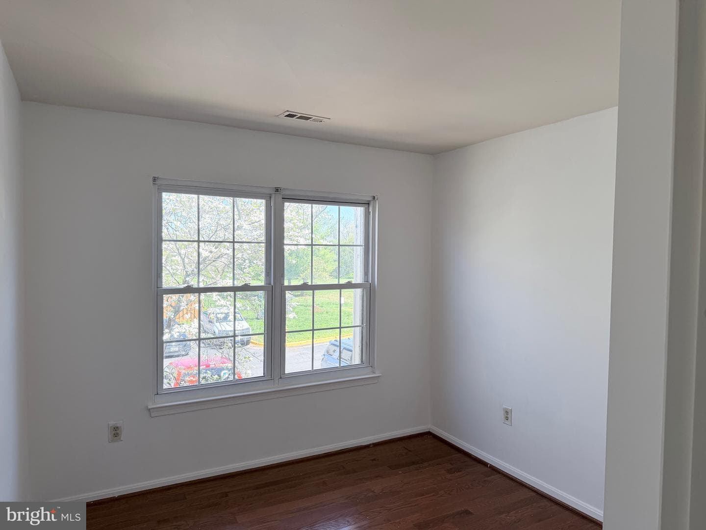 14819 Rising Sun Lane photo 3