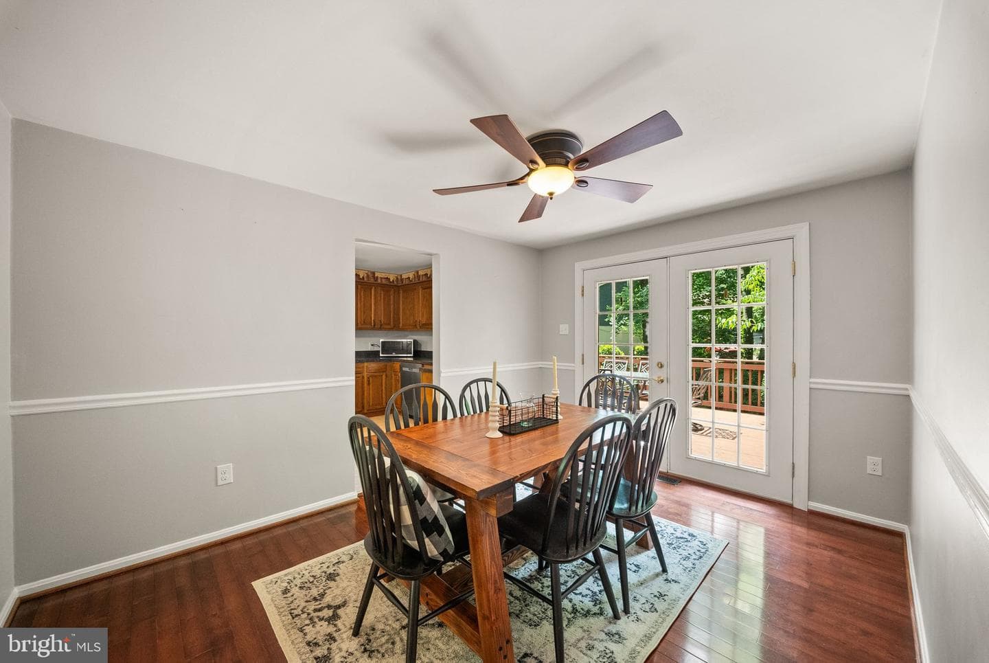 16210 Sheffield Drive photo 4