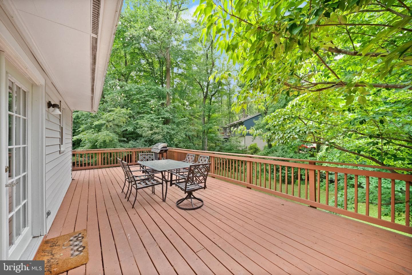 16210 Sheffield Drive photo 9
