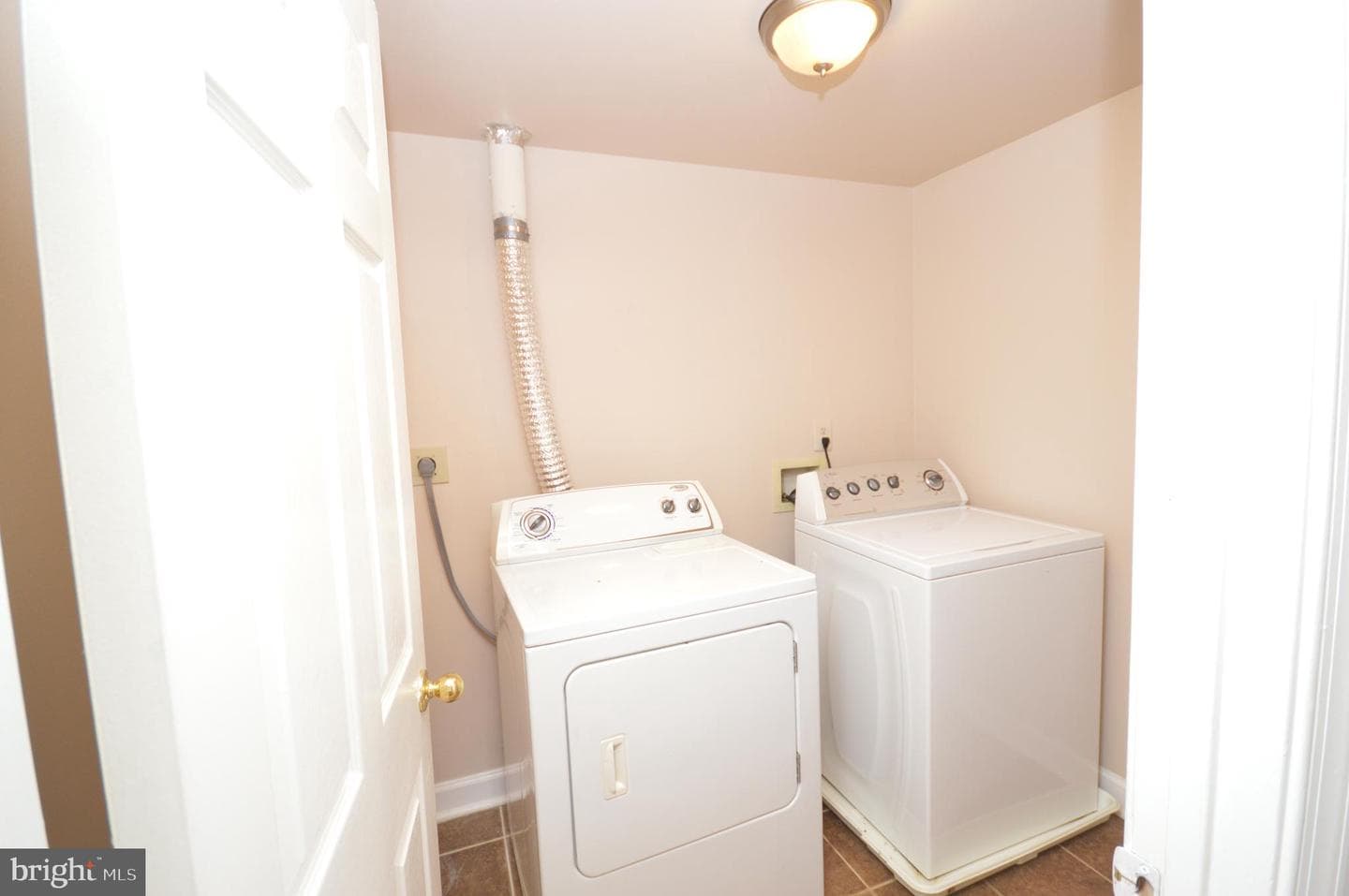 7953 Coachcrest Court photo 16