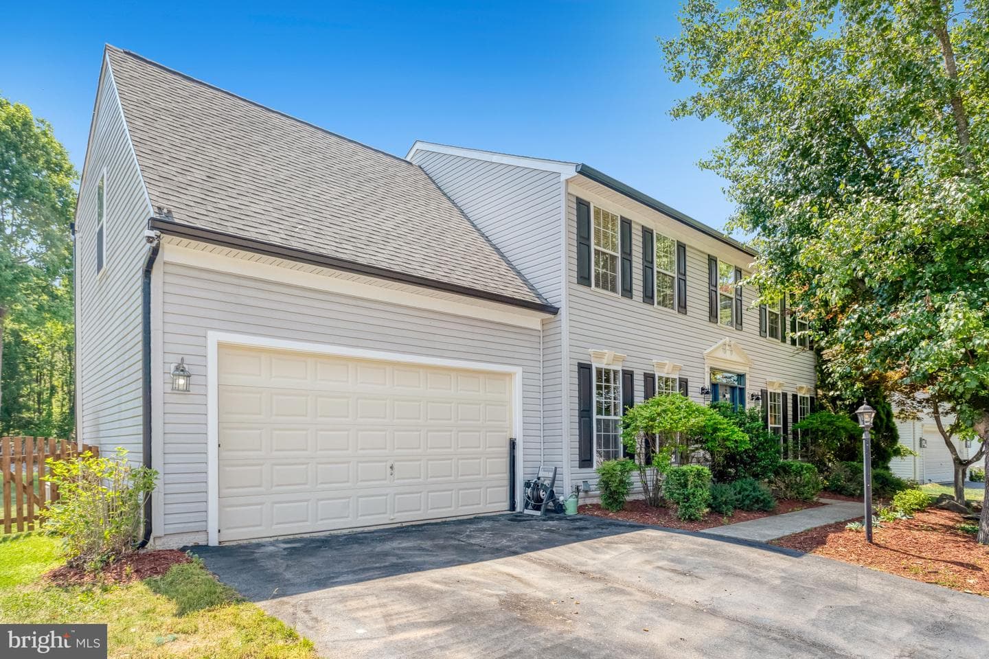 17701 Avenel Lane photo 44