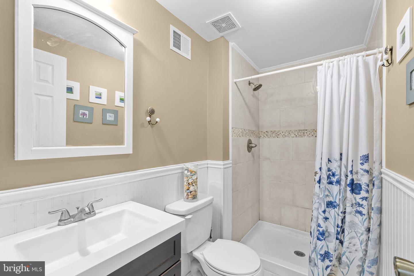 16950 Point Pleasant Lane photo 16