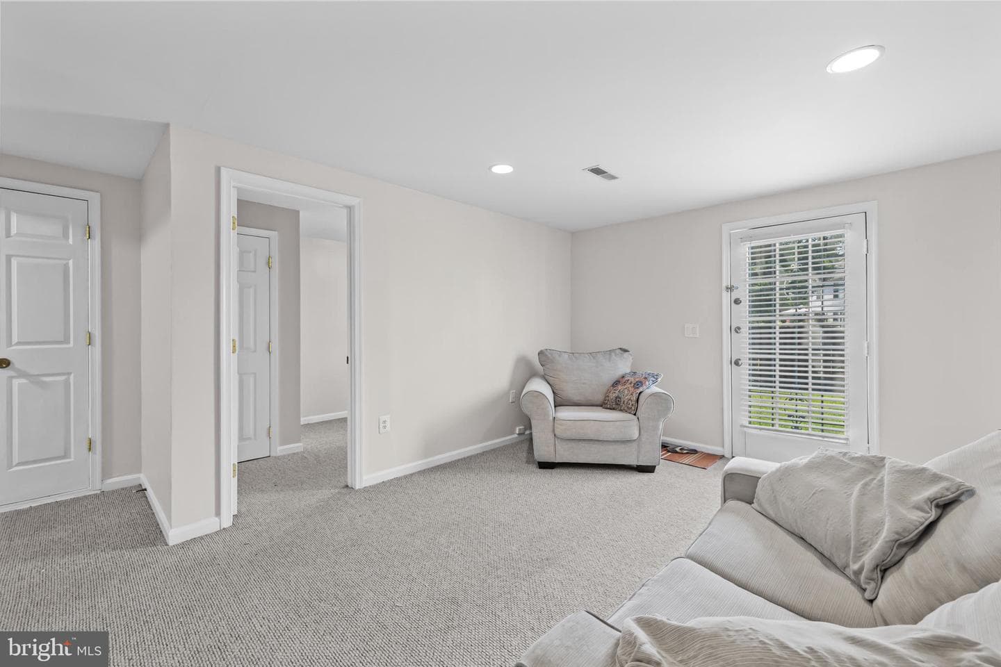 16950 Point Pleasant Lane photo 25