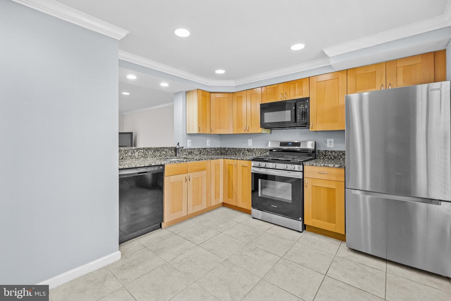 16950 Point Pleasant Lane photo 5