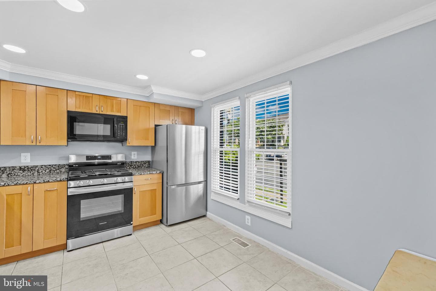 16950 Point Pleasant Lane photo 7