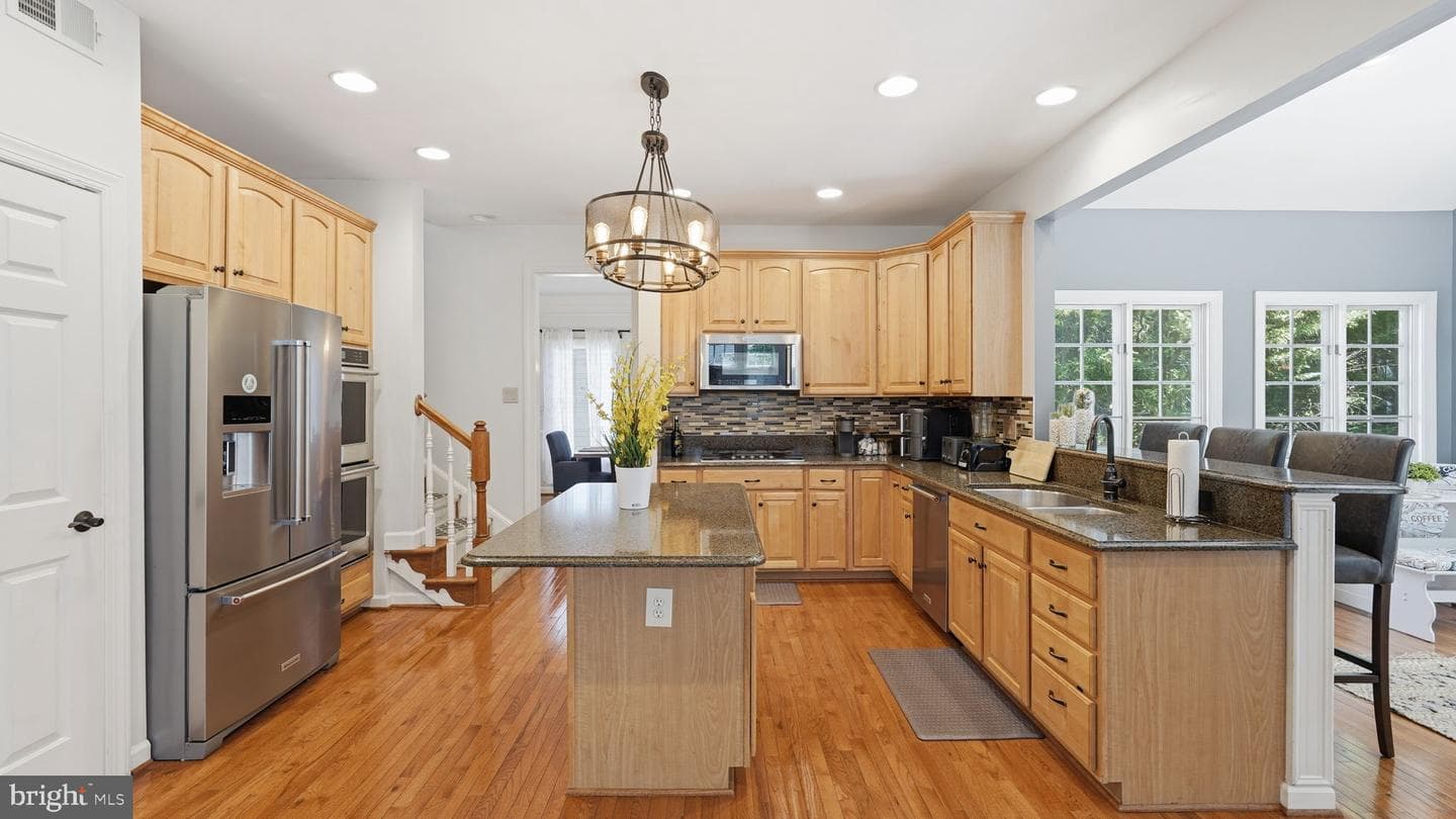 13175 Amblewood Drive photo 16
