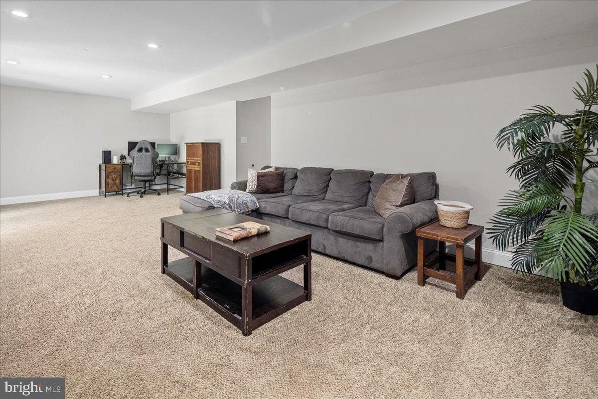12567 Spiller Lane photo 68