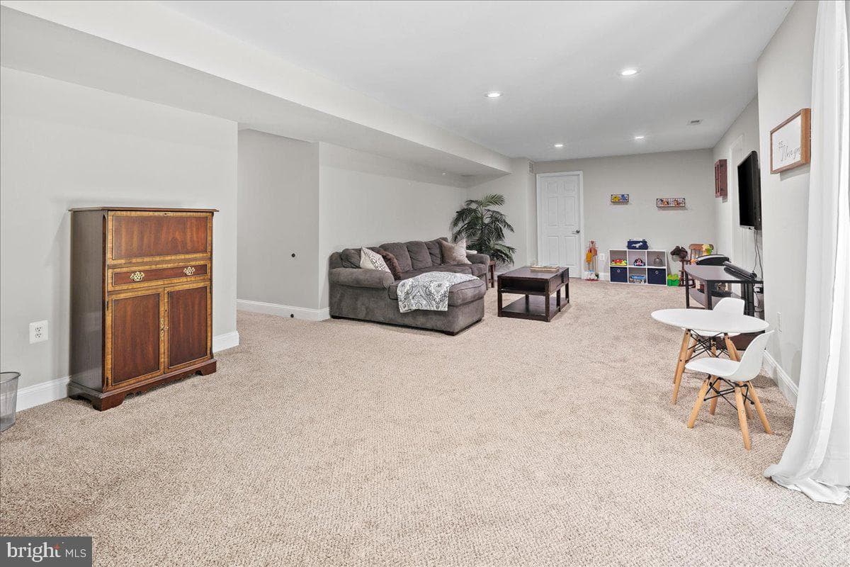 12567 Spiller Lane photo 71