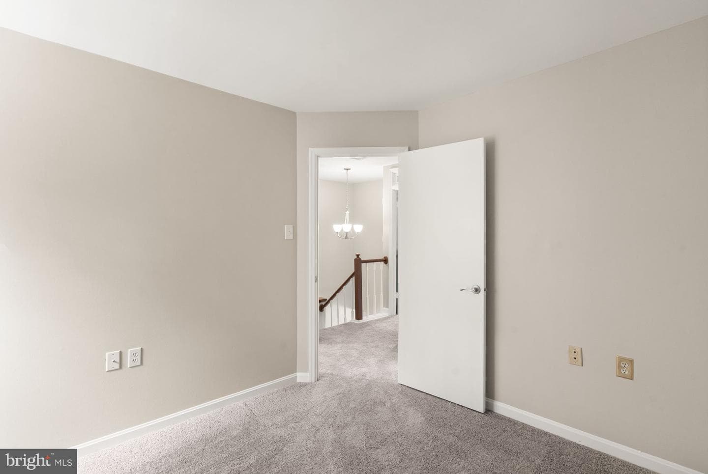 11824 Critton Circle photo 33