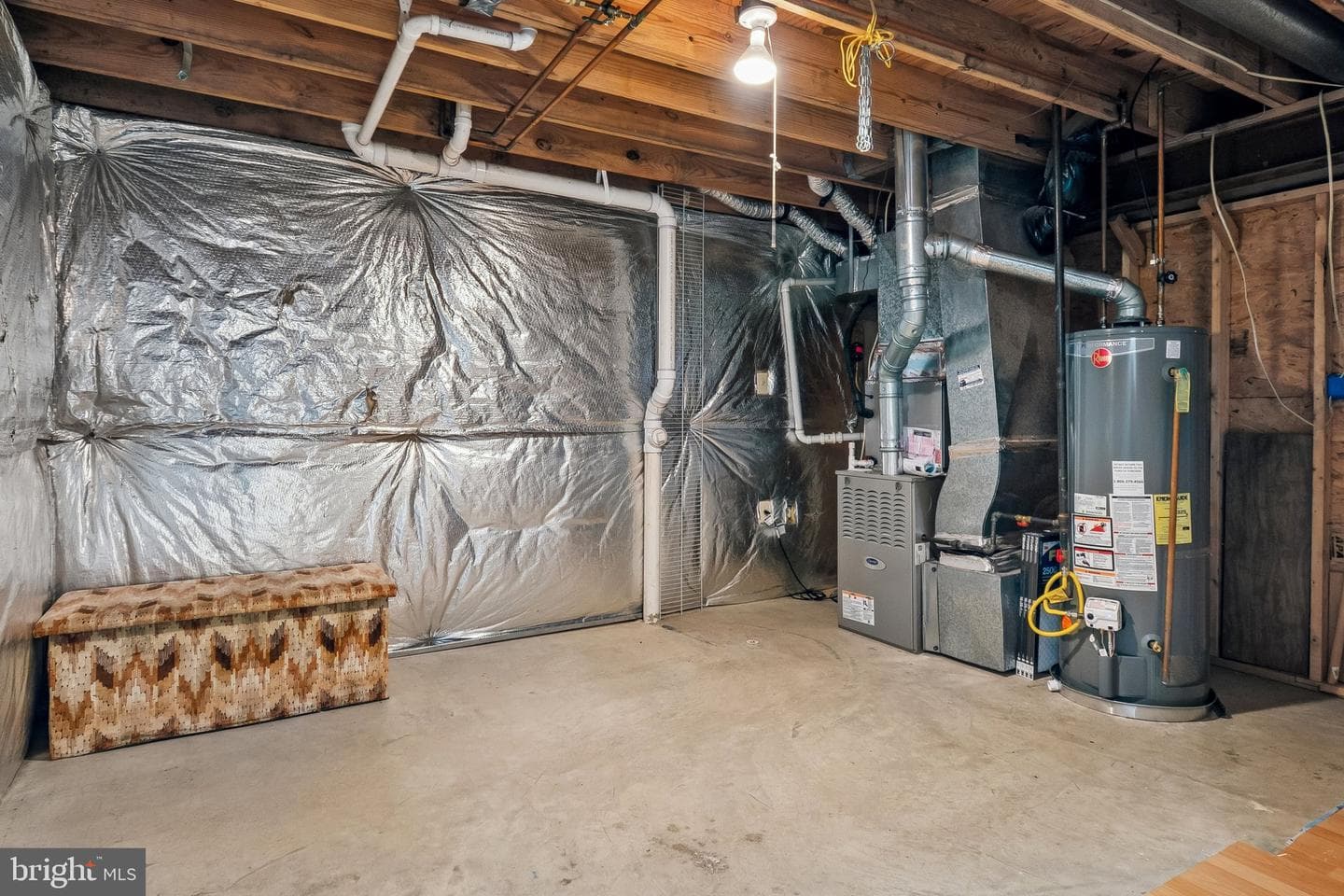 16069 Olmstead Lane photo 25