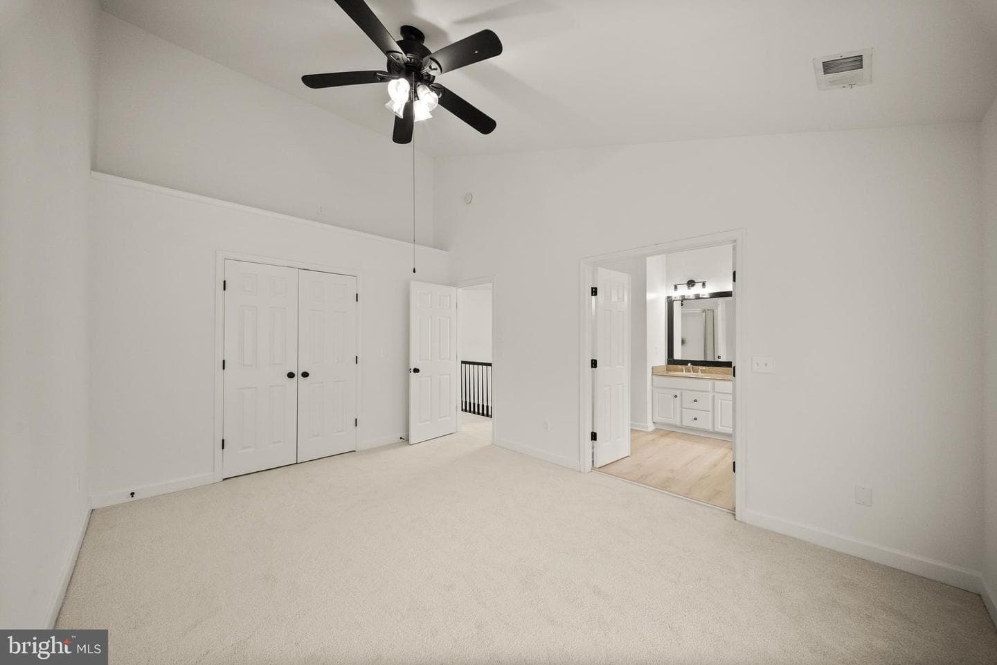 14196 Madrigal Drive photo 28