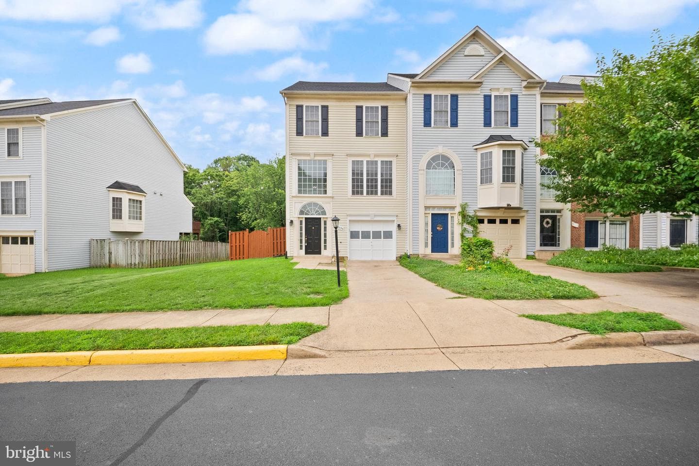 14196 Madrigal Drive photo 3