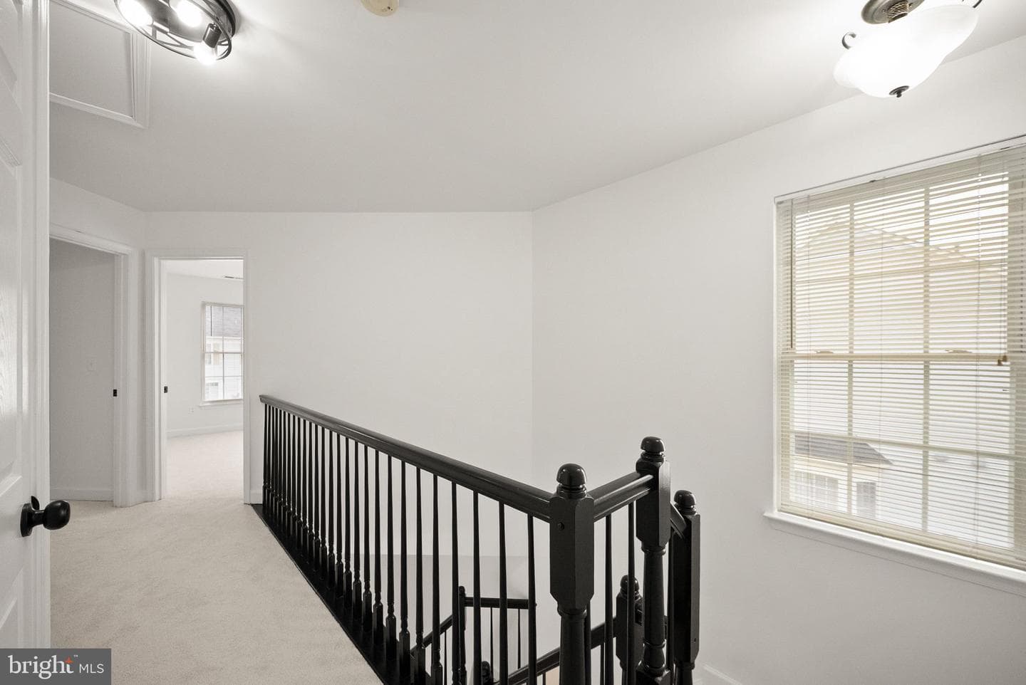 14196 Madrigal Drive photo 33