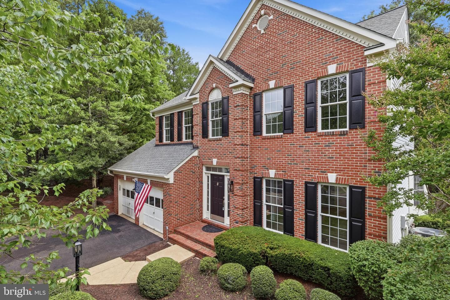 15099 Windy Hollow Circle photo 4