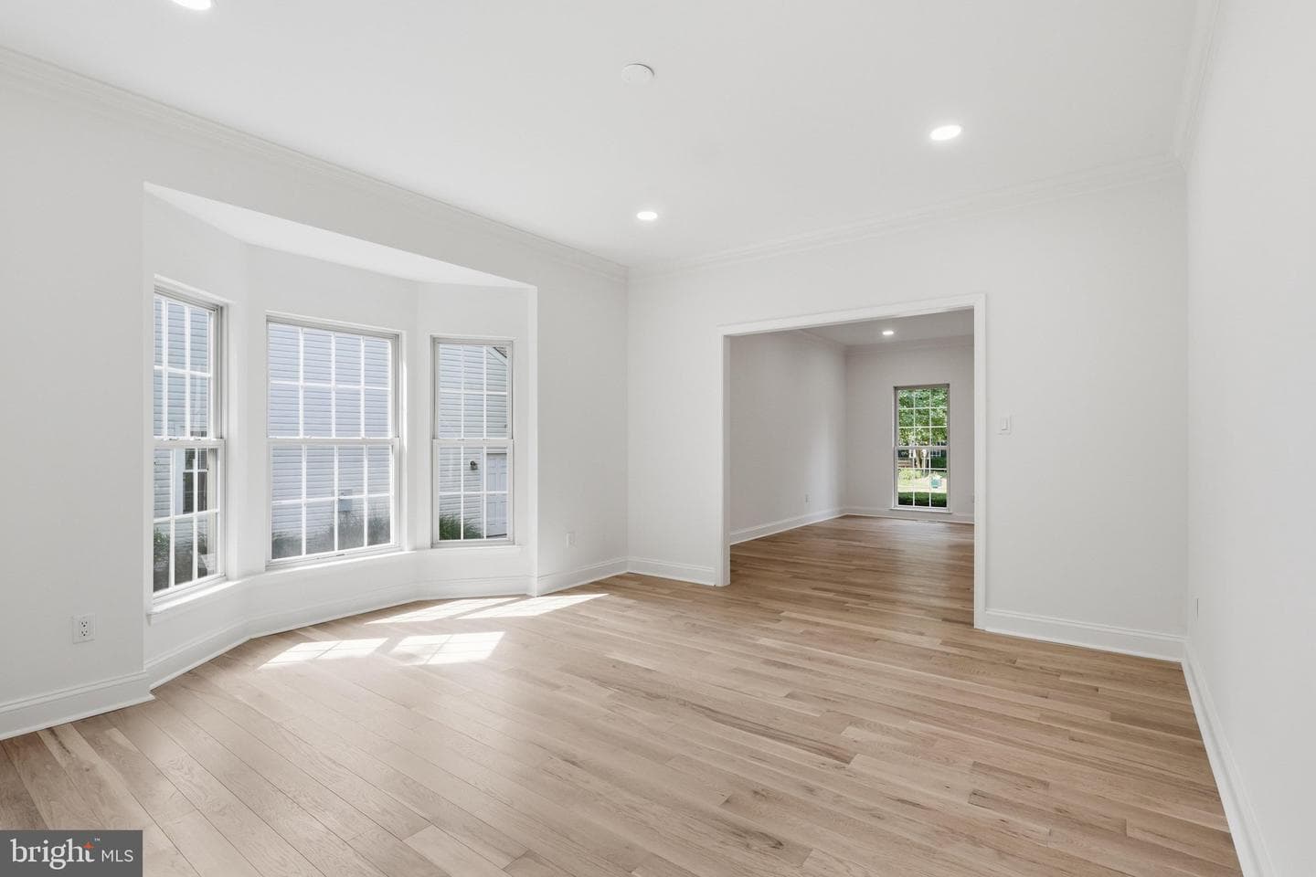 15099 Windy Hollow Circle photo 8