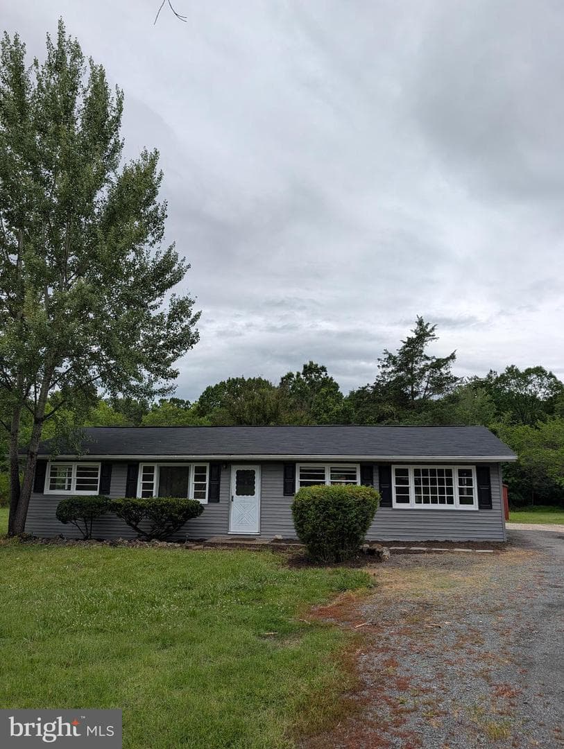 8614 Linton Hall Road photo 17