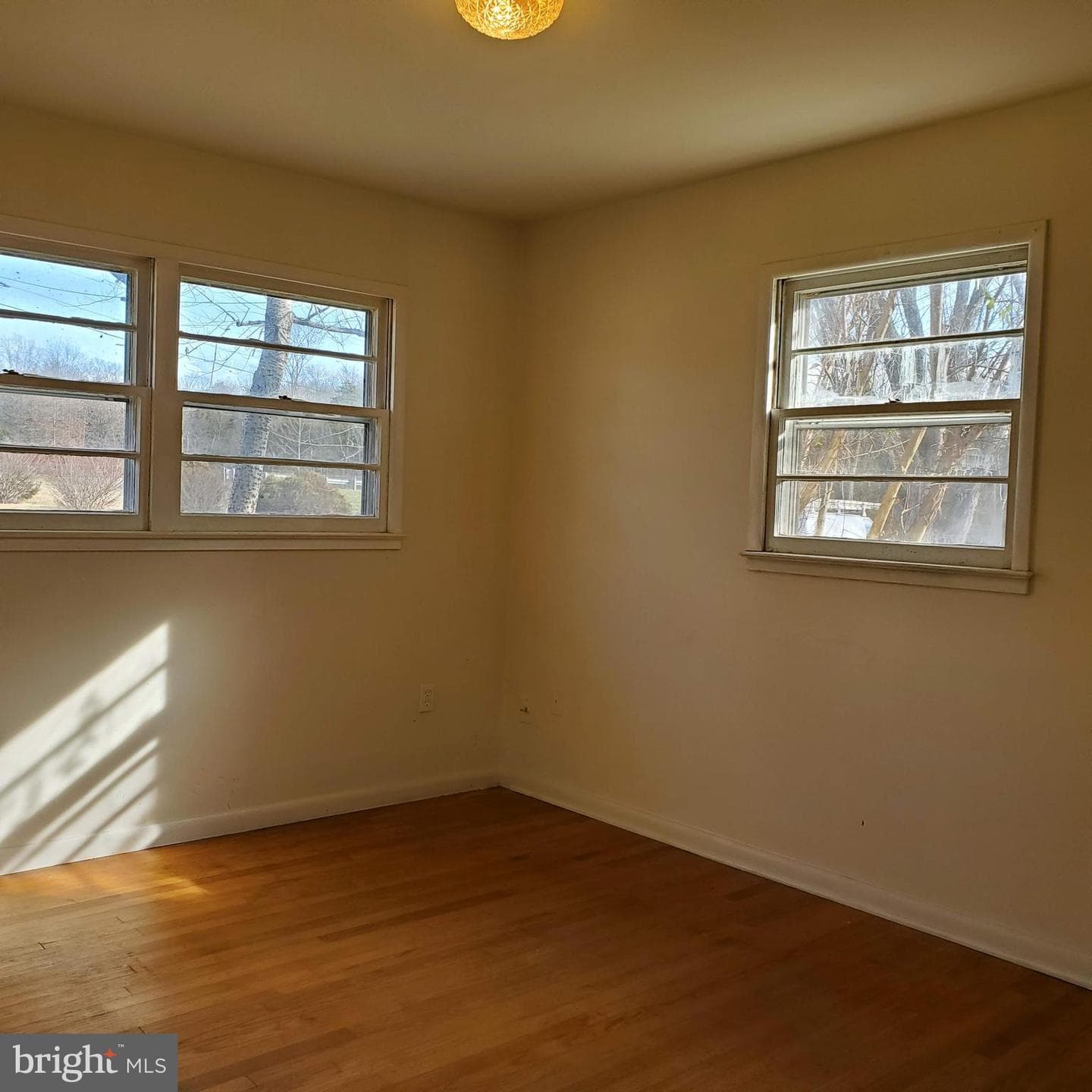 8614 Linton Hall Road photo 8
