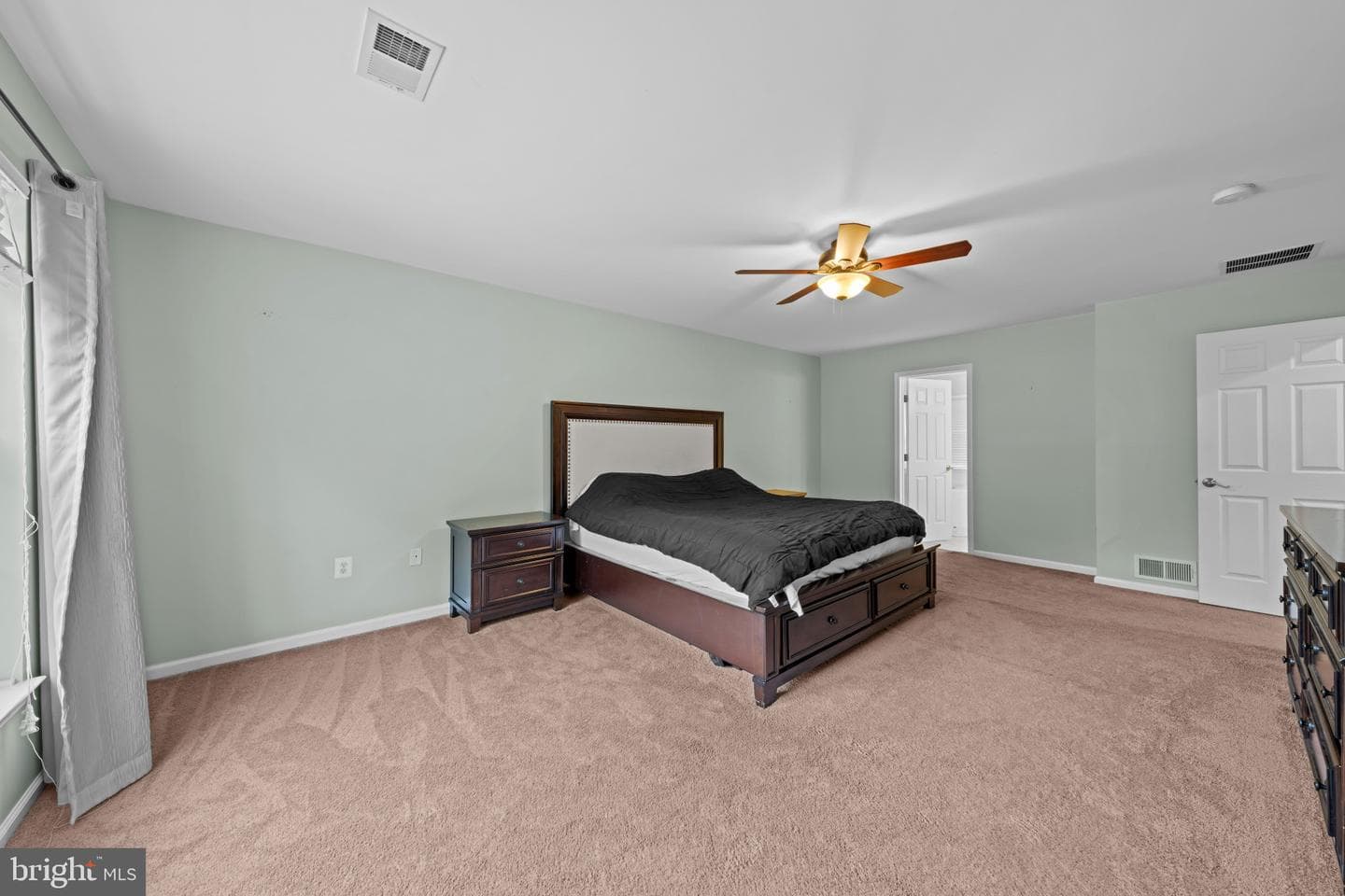 8393 Tenbrook Drive photo 16